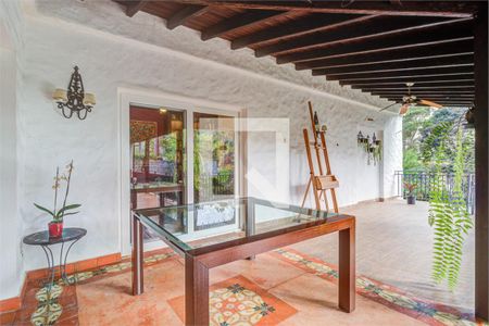 Casa de Condomínio à venda com 3 quartos, 470m² em Chácara das Paineiras, São Paulo