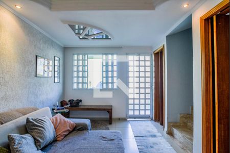 Sala de casa de condomínio à venda com 3 quartos, 126m² em Utinga, Santo André