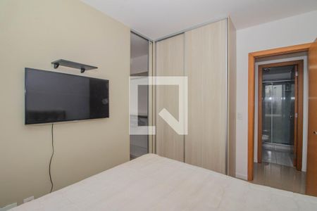 Suíte de apartamento à venda com 2 quartos, 68m² em Petrópolis, Porto Alegre