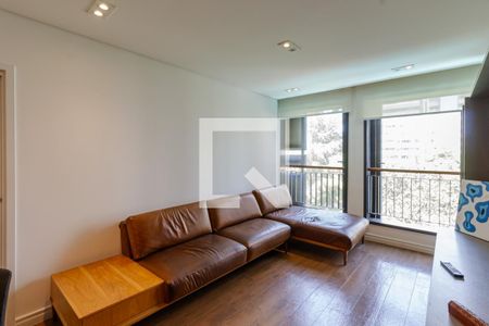 Sala de apartamento para alugar com 2 quartos, 72m² em Indianópolis, São Paulo