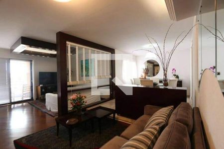 Apartamento à venda com 4 quartos, 220m² em Vila Uberabinha, São Paulo