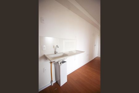 Sala e Cozinha de apartamento para alugar com 2 quartos, 33m² em Jardim Monte Kemel, São Paulo