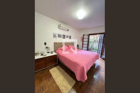 Casa à venda com 3 quartos, 560m² em Vila Madalena, São Paulo