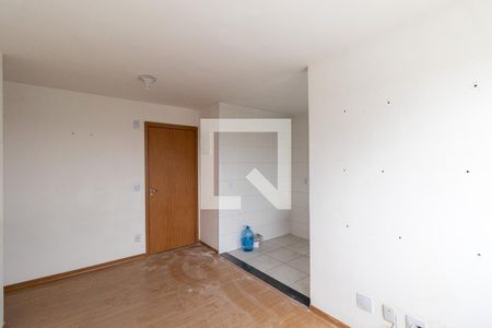 Sala/Cozinha de apartamento para alugar com 2 quartos, 43m² em Colônia (zona Leste), São Paulo