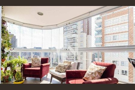 Apartamento à venda com 3 quartos, 123m² em Vila Olímpia, São Paulo