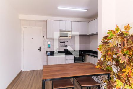 Sala/Cozinha de apartamento para alugar com 1 quarto, 38m² em Sé, São Paulo