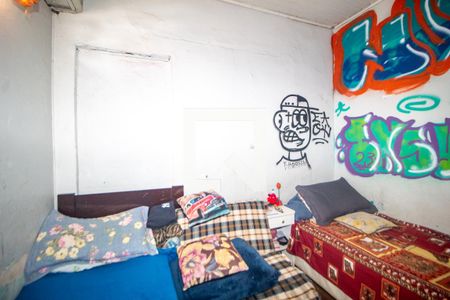 Quarto de casa à venda com 6 quartos, 648m² em Azenha, Porto Alegre