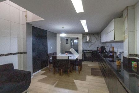 Cozinha e area gourmet de casa para alugar com 3 quartos, 110m² em Jardim Almeida Prado, Guarulhos