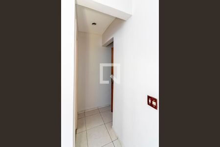 Sala - Hall da entrada de apartamento para alugar com 2 quartos, 49m² em Colégio, Rio de Janeiro