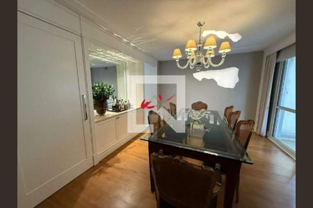 Apartamento à venda com 3 quartos, 250m² em Indianópolis, São Paulo