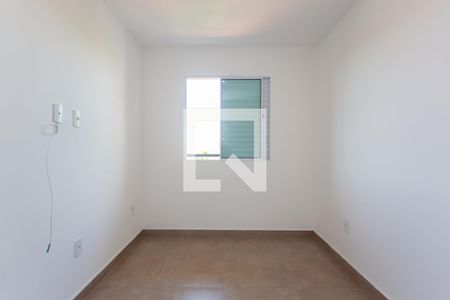 Quarto 1 de apartamento para alugar com 2 quartos, 50m² em Cidade Líder, São Paulo