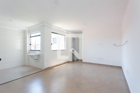 Sala de apartamento para alugar com 2 quartos, 50m² em Cidade Líder, São Paulo