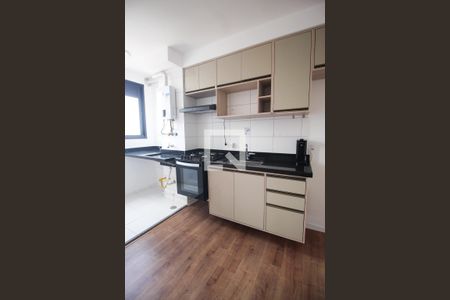 Sala e Cozinha  de apartamento para alugar com 2 quartos, 42m² em Vila Andrade, São Paulo