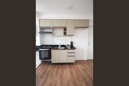 Sala e Cozinha  de apartamento para alugar com 2 quartos, 42m² em Vila Andrade, São Paulo