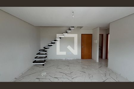 Sala  de apartamento para alugar com 2 quartos, 78m² em Jardim Guarará, Santo André