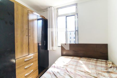 Quarto 1 de apartamento à venda com 3 quartos, 55m² em Conjunto Residencial José Bonifácio, São Paulo