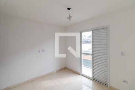 Suíte 1 de casa de condomínio à venda com 2 quartos, 90m² em Vila Granada, São Paulo