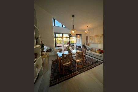 Apartamento à venda com 3 quartos, 230m² em Sion, Belo Horizonte