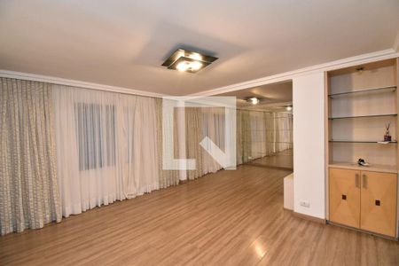 Sala de casa para alugar com 3 quartos, 320m² em Mossunguê, Curitiba