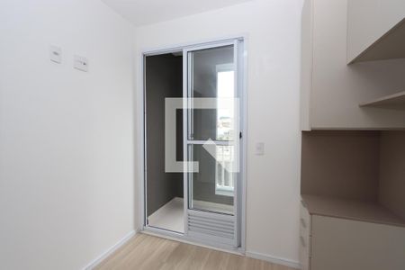 Quarto 1 de apartamento para alugar com 2 quartos, 32m² em Vila Santa Clara, São Paulo