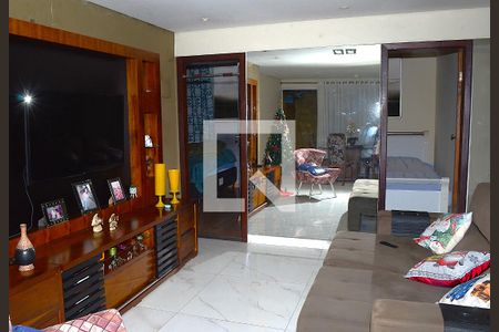  Sala de casa à venda com 5 quartos, 200m² em Dom Silvério, Belo Horizonte