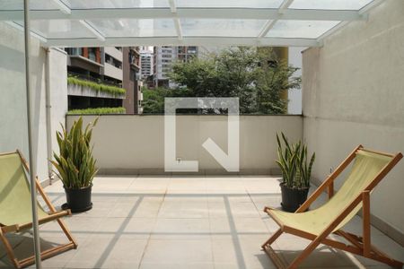 Varanda de kitnet/studio para alugar com 1 quarto, 48m² em Perdizes, São Paulo