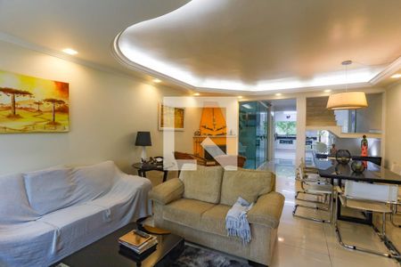 Sala  de casa à venda com 2 quartos, 250m² em Centro, Diadema