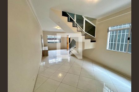 Sala de casa para alugar com 3 quartos, 153m² em Jardim Paraventi, Guarulhos