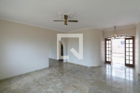 Casa para alugar com 3 quartos, 346m² em Santa Branca, Belo Horizonte