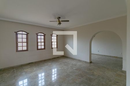 Casa para alugar com 3 quartos, 346m² em Santa Branca, Belo Horizonte