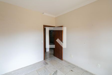 Casa para alugar com 3 quartos, 346m² em Santa Branca, Belo Horizonte