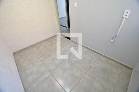 Sala 2 de casa à venda com 2 quartos, 77m² em Taquaral, Campinas