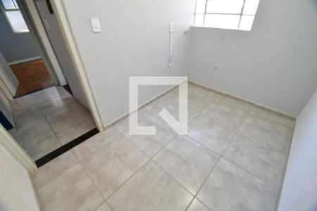 Sala 2 de casa à venda com 2 quartos, 77m² em Taquaral, Campinas