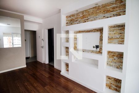 Sala de apartamento para alugar com 3 quartos, 71m² em Vicente de Carvalho, Rio de Janeiro