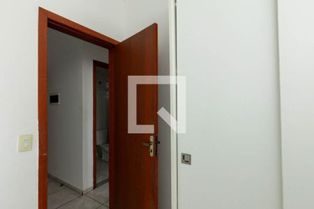 Quarto 2 de apartamento para alugar com 2 quartos, 42m² em Campos Elíseos, São Paulo