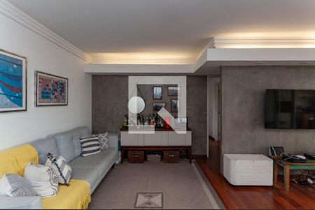 Sala de apartamento à venda com 3 quartos, 104m² em Vila Anglo Brasileira, São Paulo