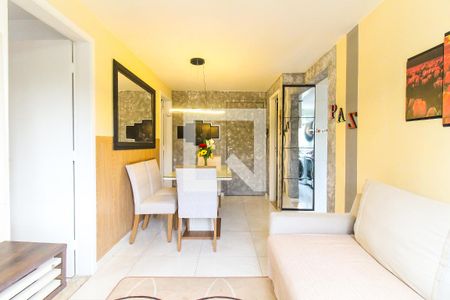Sala de apartamento à venda com 2 quartos, 40m² em Vila Carmosina, São Paulo