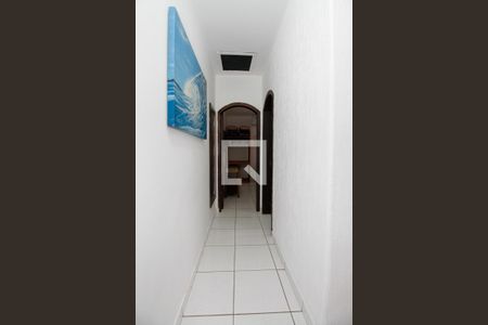 Corredor de casa à venda com 3 quartos, 160m² em Pinheiros, São Paulo