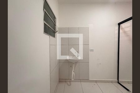 Banheiro  de kitnet/studio para alugar com 1 quarto, 20m² em Parque das Nações, Santo André