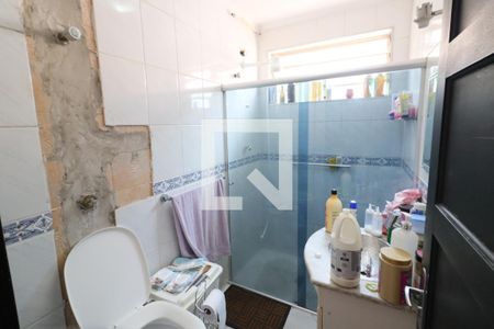 Banheiro de casa à venda com 2 quartos, 96m² em Vila Campesina, Osasco