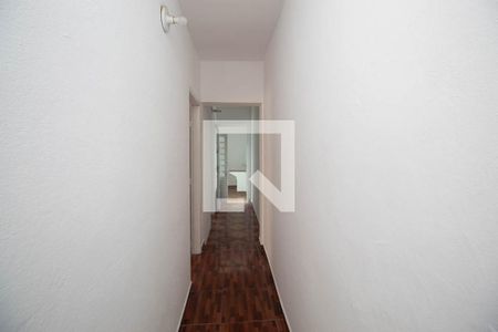 Corredor de casa para alugar com 2 quartos, 300m² em Parque Edu Chaves, São Paulo
