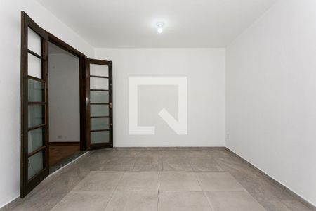 Casa 1 - Quarto 1 de casa à venda com 6 quartos, 250m² em Vila Cruz das Almas, São Paulo