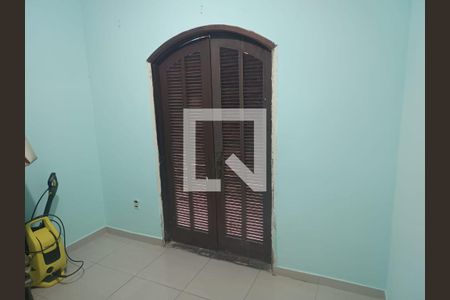 Casa à venda com 3 quartos, 175m² em Serra Grande, Niterói