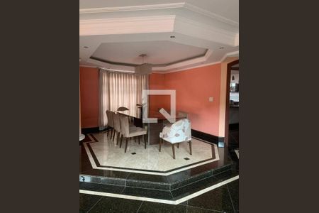 Casa à venda com 4 quartos, 1100m² em City América, São Paulo