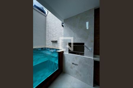 Casa à venda com 3 quartos, 197m² em Vila Carrão, São Paulo