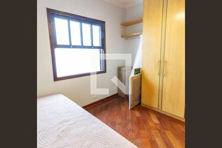 Casa à venda com 4 quartos, 242m² em Vila Invernada, São Paulo