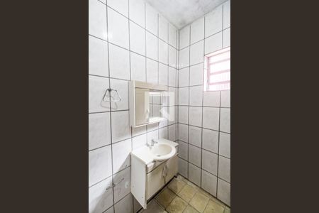 Banheiro Social de casa para alugar com 1 quarto, 45m² em Vila Veloso, Carapicuíba