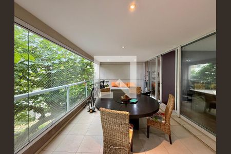 Varanda de apartamento à venda com 3 quartos, 180m² em Campo Belo, São Paulo