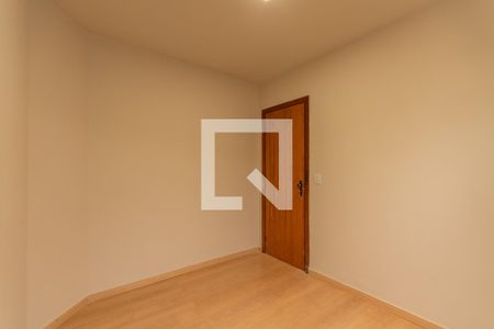 Quarto 2 de casa à venda com 4 quartos, 210m² em Castelo, Belo Horizonte