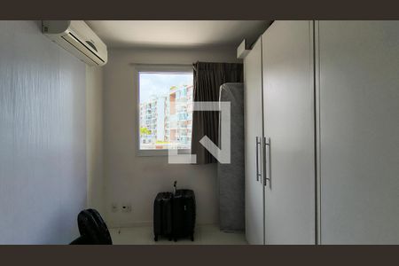 Quarto de apartamento para alugar com 2 quartos, 74m² em Recreio dos Bandeirantes, Rio de Janeiro